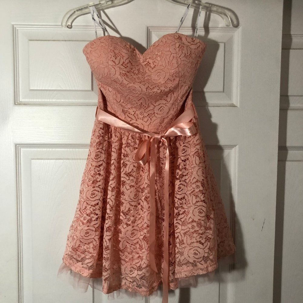 Papaya Medium Floral-Lace Strapless Mini Dress